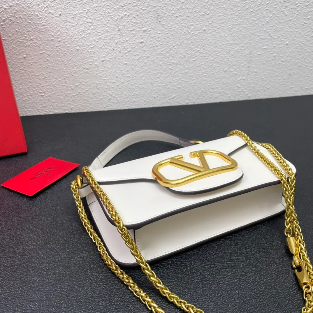 All Categories Official Website "Brand Women's Bags" Women's Bags 💙 Valentino 2023 New Valentino Calfskin Crossbody Bag