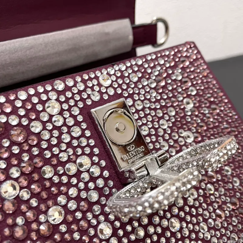 All categories Official website "Brand Women's Bags" Women's Bags 💙 Valentino replica VALENTINO, fine imitation VALENTINO bags, VALENTINO shoulder bags, 2023 official latest version VALENTINO handbags, bag factory, original material, size: 19-13-9CM