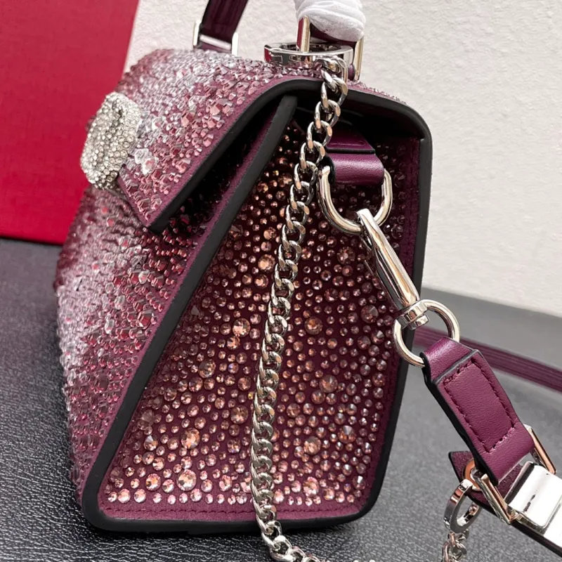 All categories Official website "Brand Women's Bags" Women's Bags 💙 Valentino replica VALENTINO, fine imitation VALENTINO bags, VALENTINO shoulder bags, 2023 official latest version VALENTINO handbags, bag factory, original material, size: 19-13-9CM