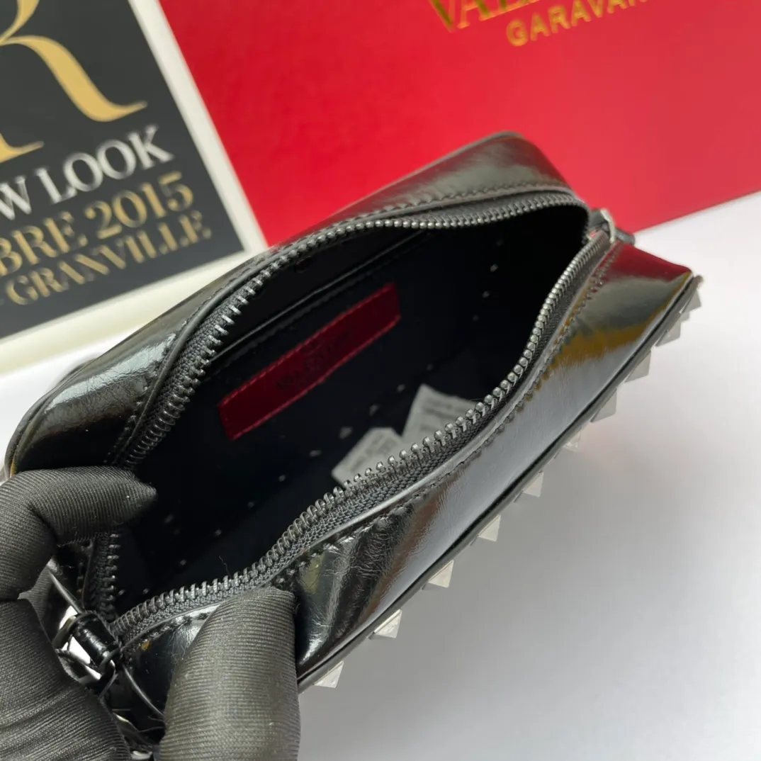 All categories Official website "Brand Women's Bags" Women's Bags 💙 Valentino 2022 Official New Valentino Crossbody Bag Wholesale 58002380 High Quality Size: 18-12-6CM