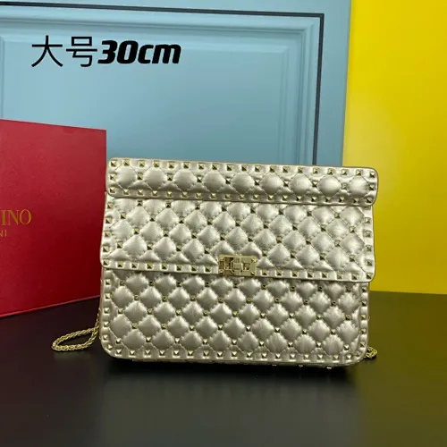 All categories Official website "Brand Women's Bags" Women's Bags 💙 Valentino 2022 Official New Valentino Soft Sheepskin Crossbody Bag Wholesale 58003100 High Quality Size: 30-8.5-20CM