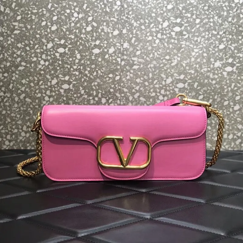 All Categories Official Website "Brand Women's Bags" Women's Bags 💙 Valentino 2022 Official New Valentino Crossbody Bag Wholesale 58001550 High Quality Size: 27-13-6 CM