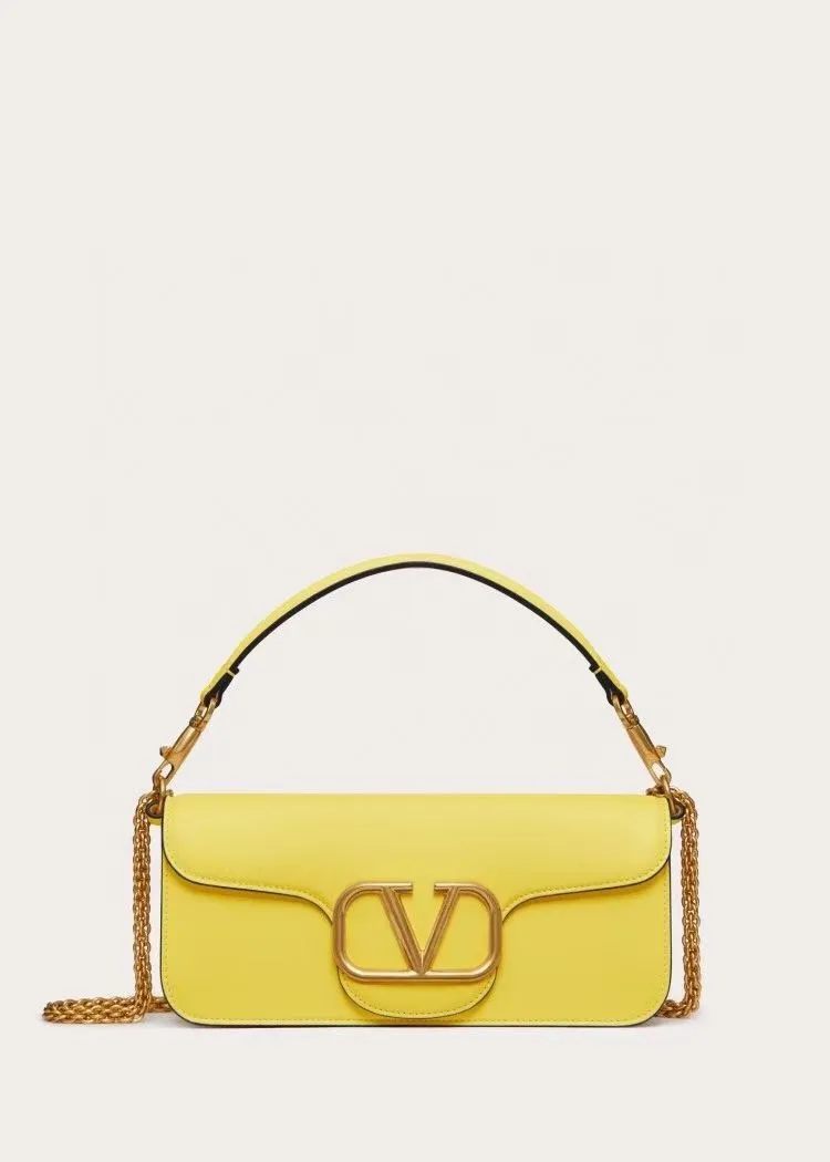 All Categories Official Website "Brand Women's Bags" Women's Bags 💙 Valentino 2022 Official New Valentino Crossbody Bag Wholesale 58001550 High Quality Size: 27-13-6 CM