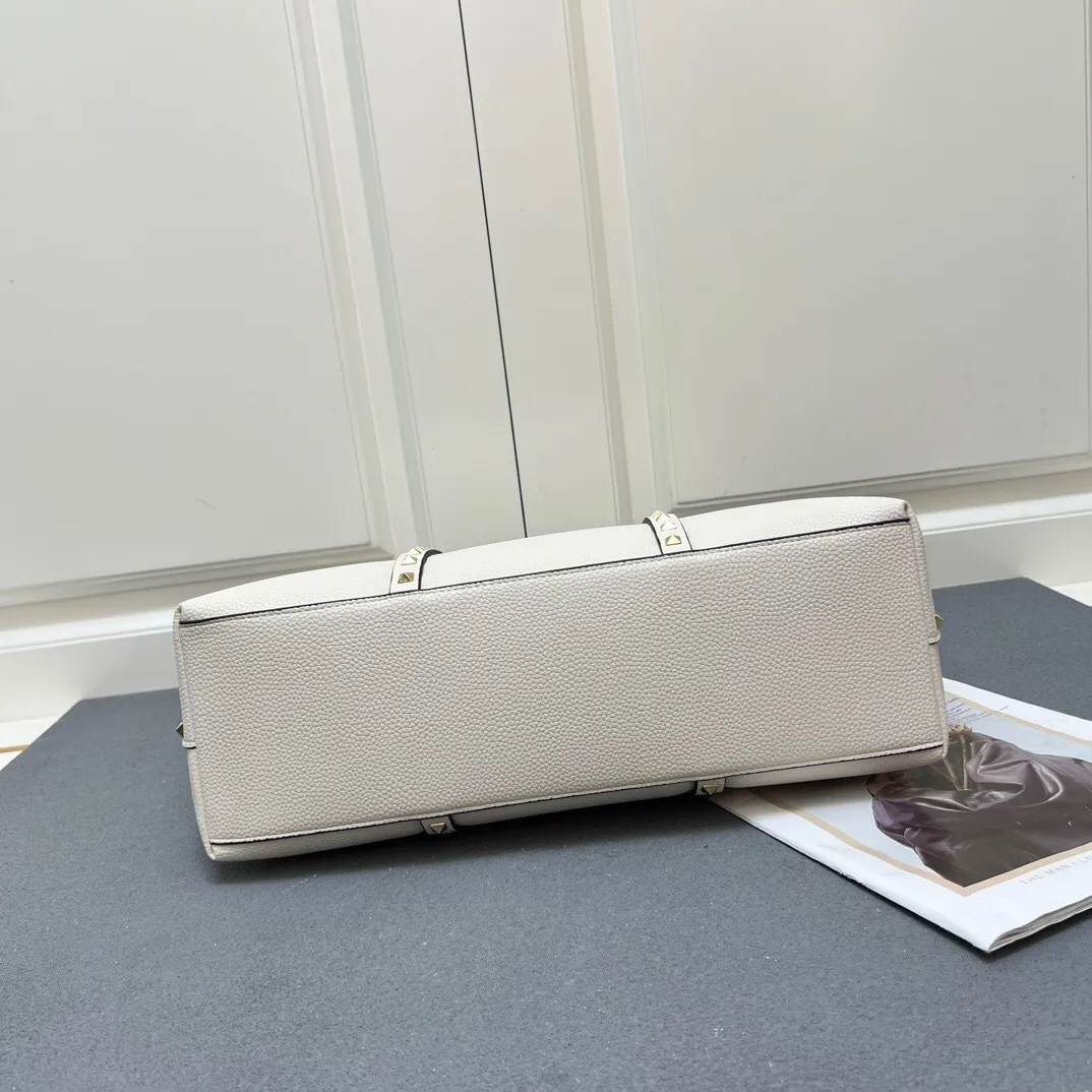 All Categories Official Website "Brand Women's Bags" Women's Bags 💙 Valentino 2025 New Valentino Handbags