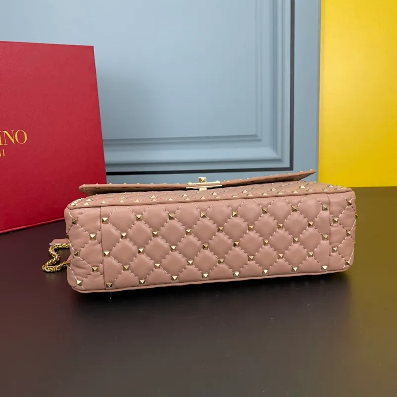 All categories Official website "Brand Women's Bags" Women's Bags 💙 Valentino 2022 Official New Valentino Soft Sheepskin Crossbody Bag Wholesale 58003100 High Quality Size: 30-8.5-20CM