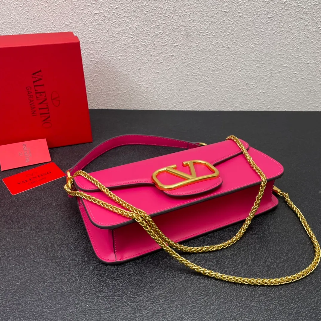 All Categories Official Website "Brand Women's Bags" Women's Bags 💙 Valentino 2023 New Valentino Calfskin Crossbody Bag