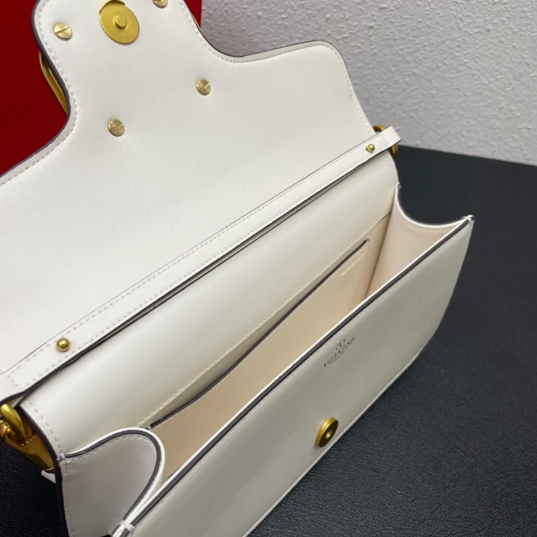 All Categories Official Website "Brand Women's Bags" Women's Bags 💙 Valentino 2023 New Valentino Calfskin Crossbody Bag