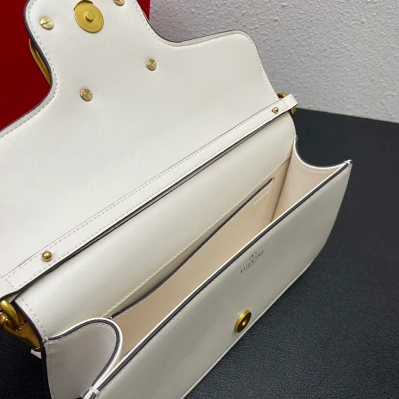 All Categories Official Website "Brand Women's Bags" Women's Bags 💙 Valentino 2023 New Valentino Calfskin Crossbody Bag