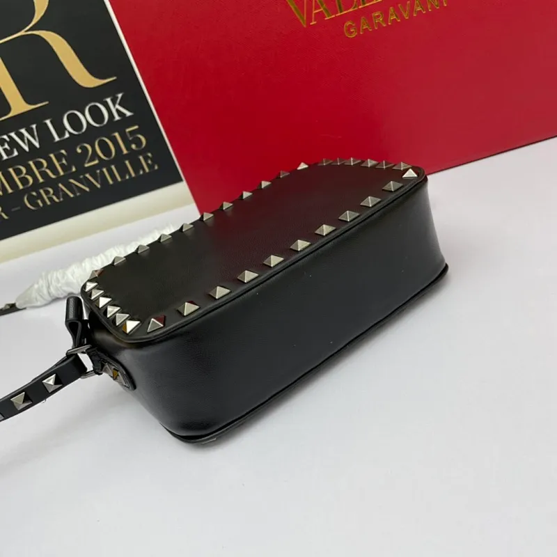 All categories Official website "Brand Women's Bags" Women's Bags 💙 Valentino 2022 Official New Valentino Crossbody Bag Wholesale 58002500 High Quality Size: 18-12-6CM