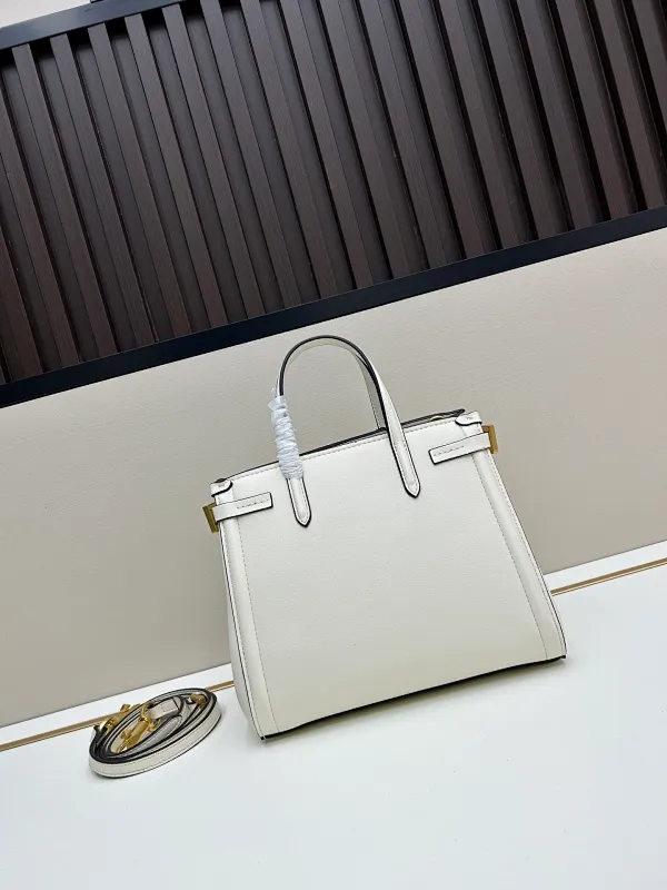 All Categories Official Website "Brand Women's Bags" Women's Bags 💙 Valentino 2025 New VALENTINO Handbags
