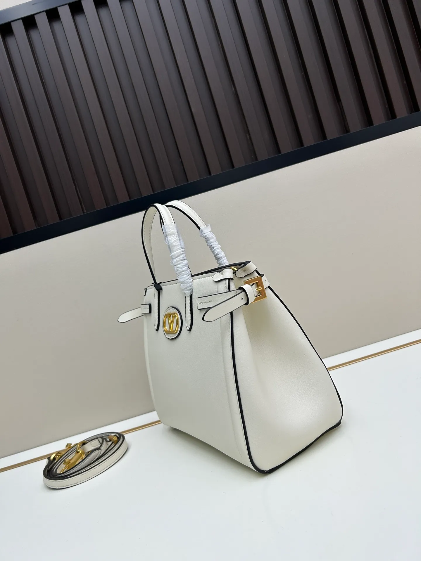 All Categories Official Website "Brand Women's Bags" Women's Bags 💙 Valentino 2025 New VALENTINO Handbags