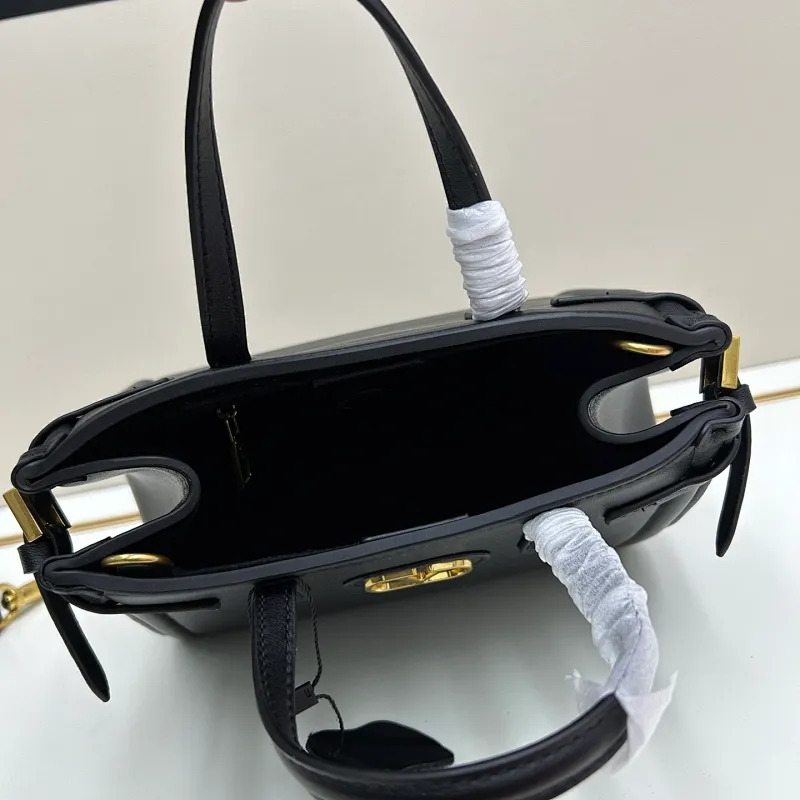 All Categories Official Website "Brand Women's Bags" Women's Bags 💙 Valentino 2025 New VALENTINO Handbags