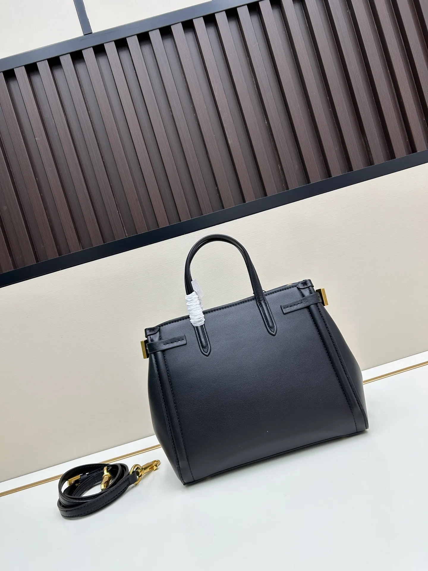 All Categories Official Website "Brand Women's Bags" Women's Bags 💙 Valentino 2025 New VALENTINO Handbags