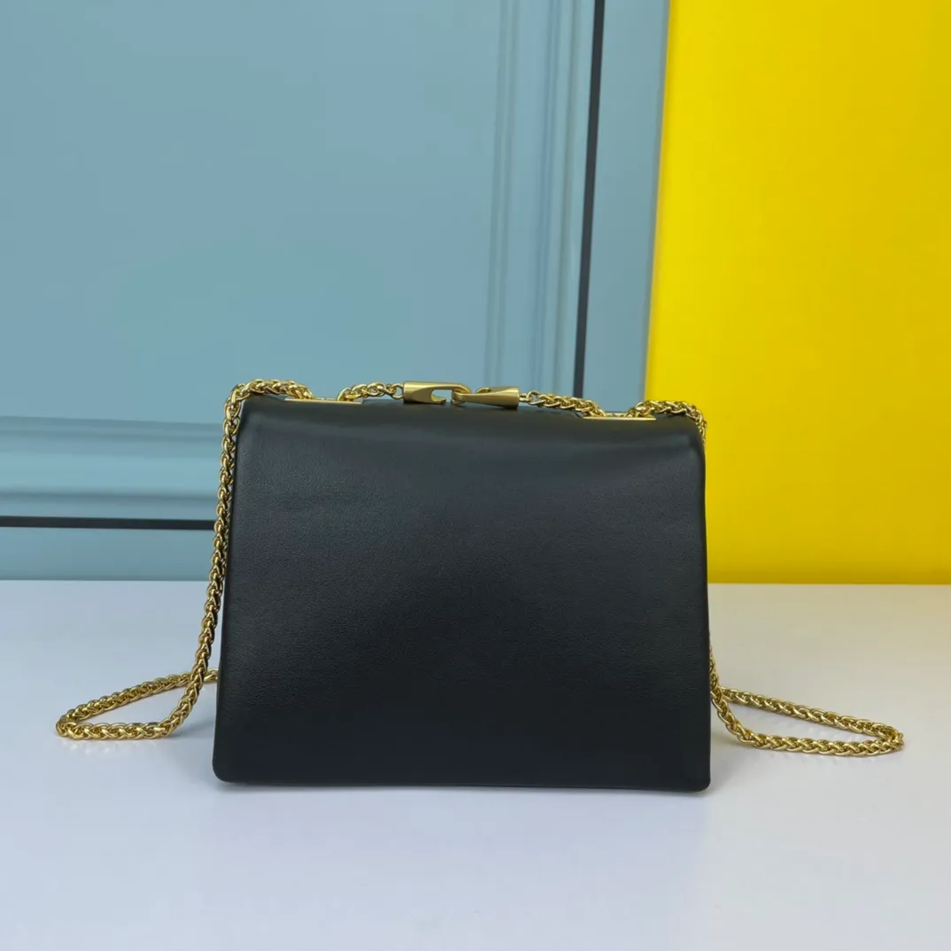 All categories Official website "Brand Women's Bags" Women's Bags 💙 Valentino 2022 Official New Valentino Cowhide Crossbody Bag Wholesale 58002300 High Quality Size: 20-15-10CM