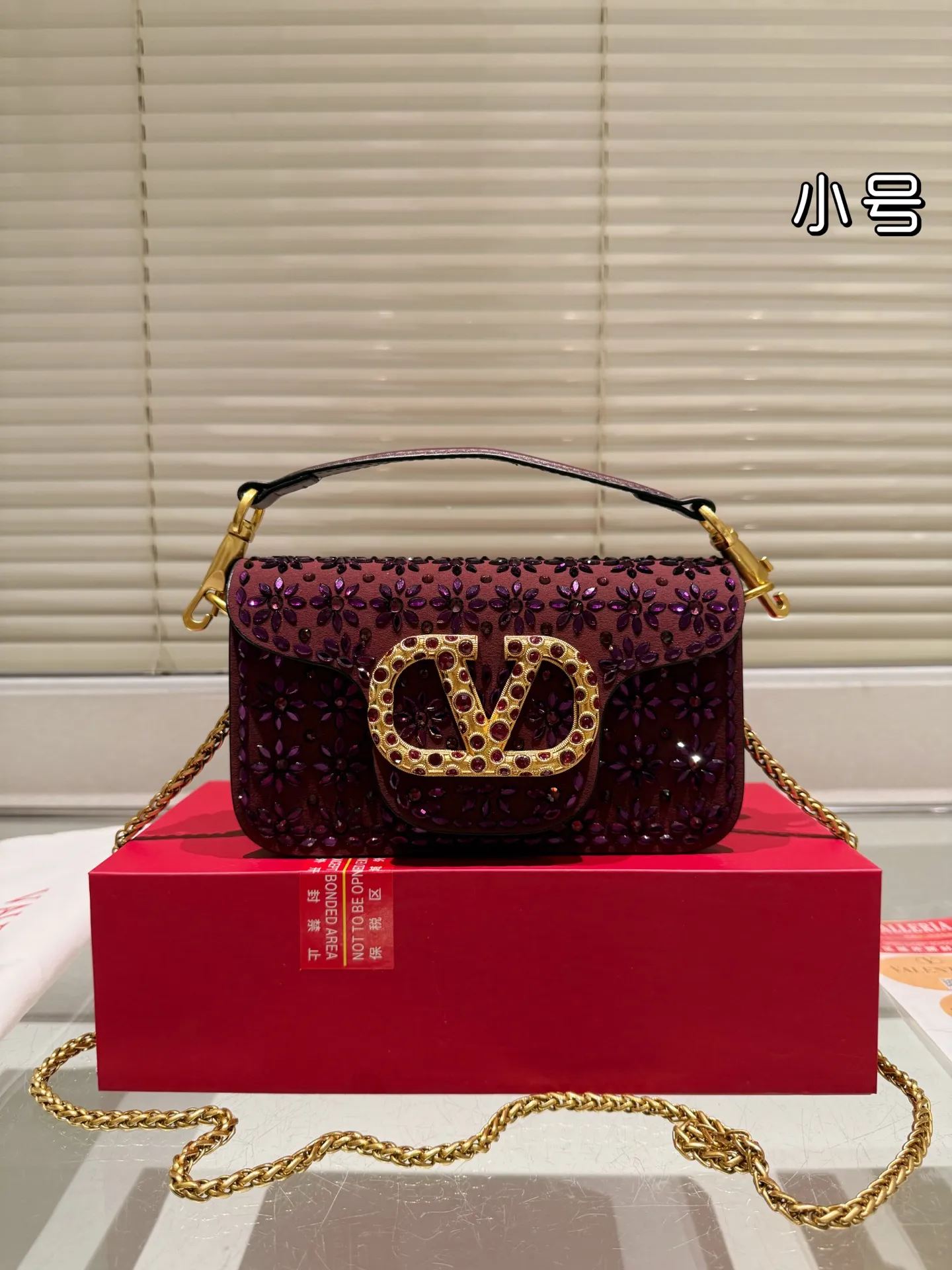 P400 P390 folding box ⚠️ size 27.10 20.9 Valentino, versatile classic, exquisite one, transparent bag, really super invincible and cute, full of fairy spirit, a must-have for young ladies every day
