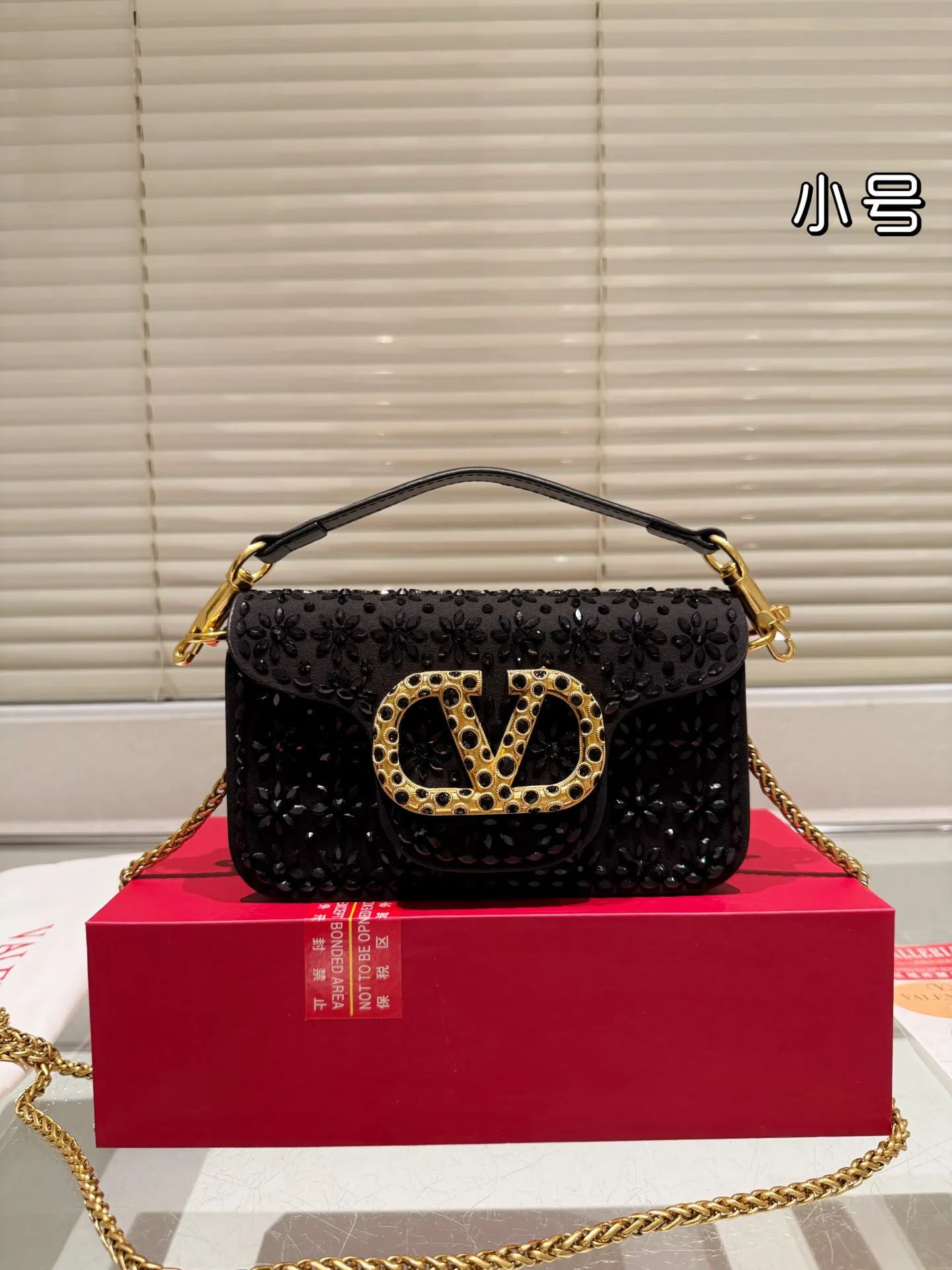 P400 P390 folding box ⚠️ size 27.10 20.9 Valentino, versatile classic, exquisite one, transparent bag, really super invincible and cute, full of fairy spirit, a must-have for young ladies every day