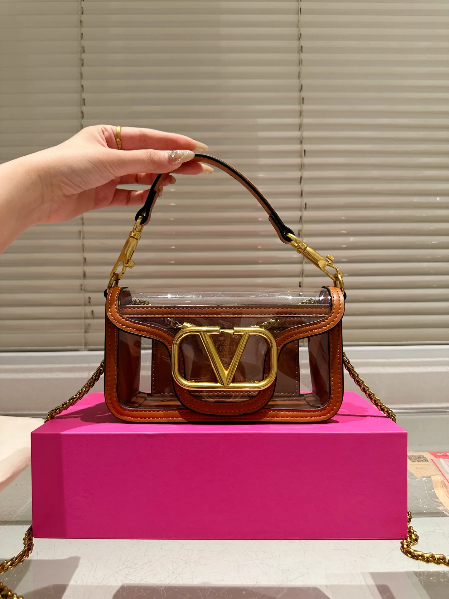 Small P340 folding box ⚠️ size 20.9 Valentino, versatile classic, exquisite one, transparent bag, really super invincible and cute, full of fairy spirit, a must-have for girls every day