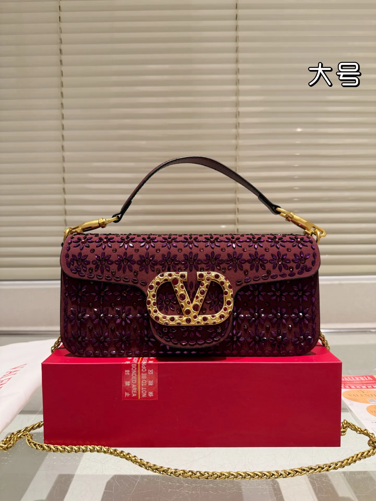 P400 P390 folding box ⚠️ size 27.10 20.9 Valentino, versatile classic, exquisite one, transparent bag, really super invincible and cute, full of fairy spirit, a must-have for young ladies every day