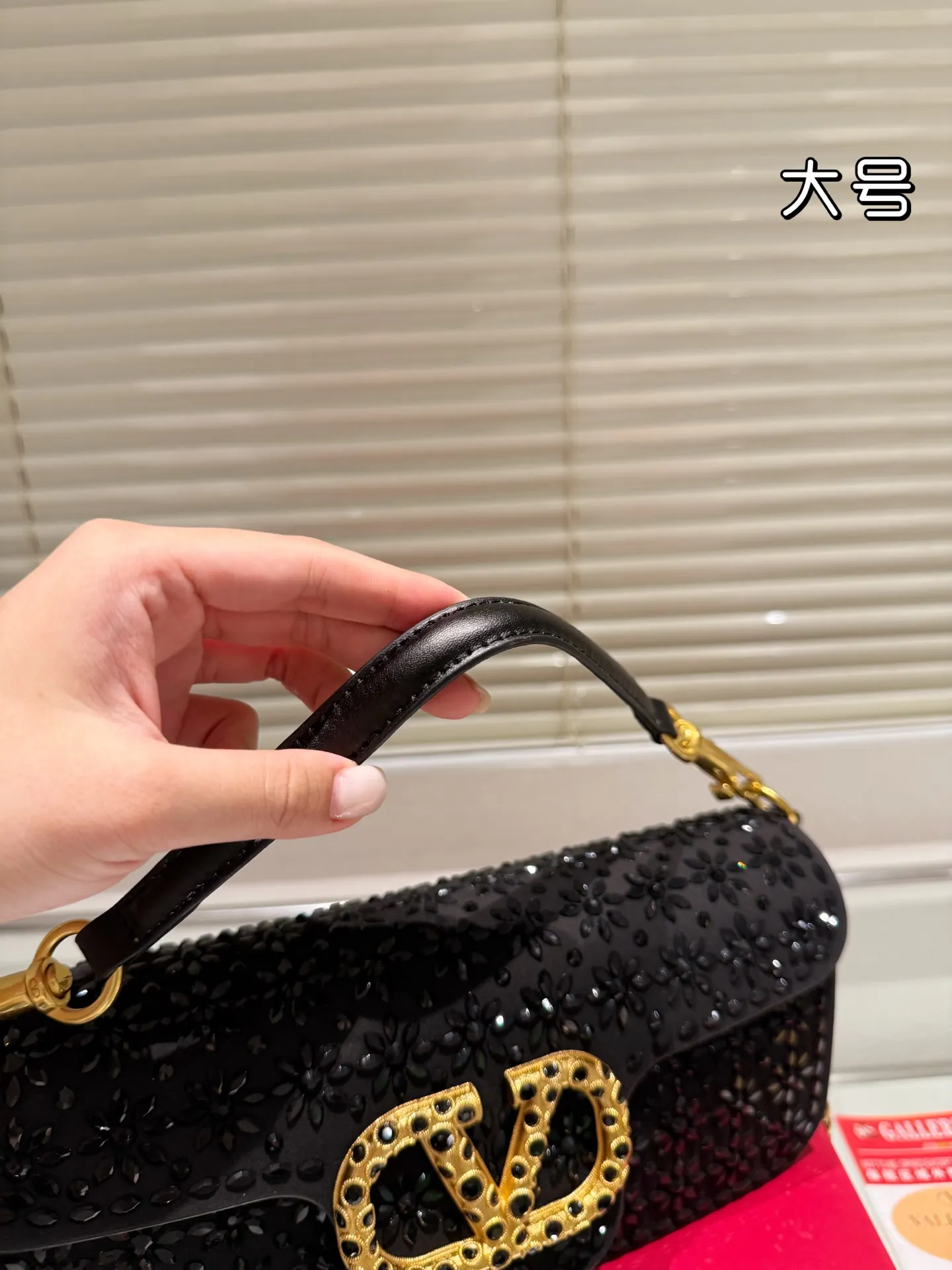 P400 P390 folding box ⚠️ size 27.10 20.9 Valentino, versatile classic, exquisite one, transparent bag, really super invincible and cute, full of fairy spirit, a must-have for young ladies every day