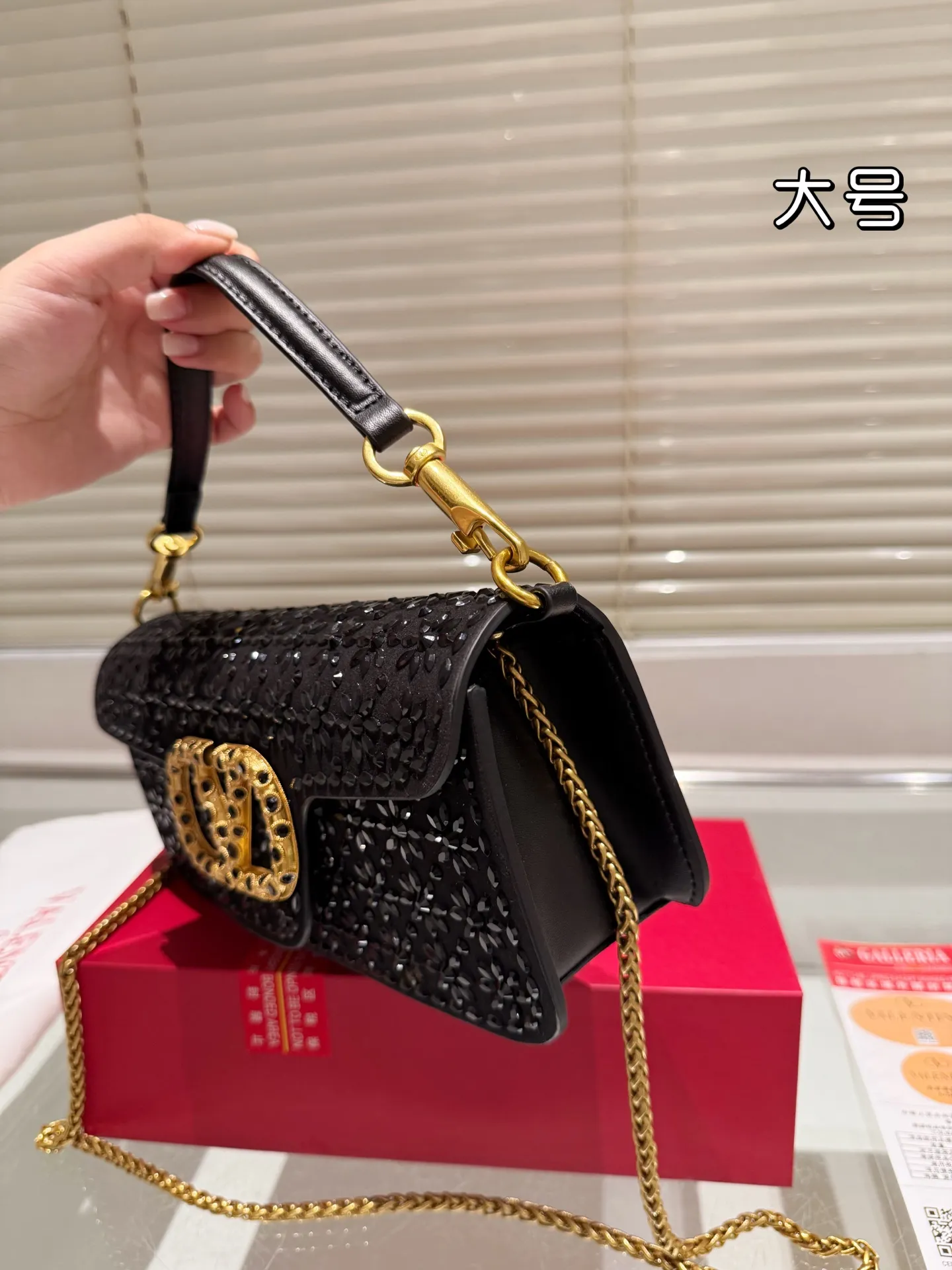 P400 P390 folding box ⚠️ size 27.10 20.9 Valentino, versatile classic, exquisite one, transparent bag, really super invincible and cute, full of fairy spirit, a must-have for young ladies every day