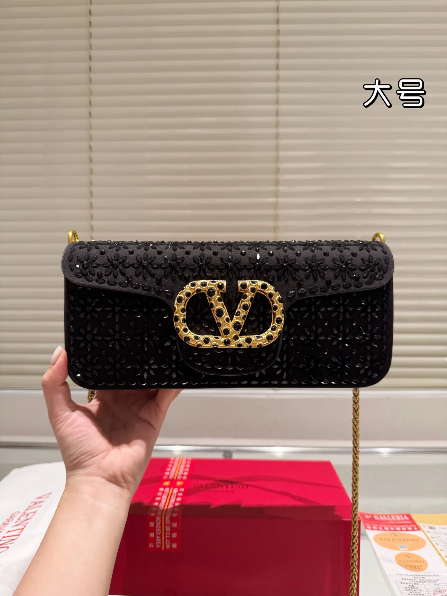 P400 P390 folding box ⚠️ size 27.10 20.9 Valentino, versatile classic, exquisite one, transparent bag, really super invincible and cute, full of fairy spirit, a must-have for young ladies every day