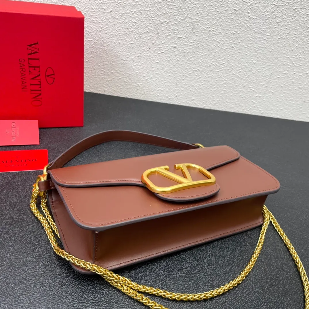 All Categories Official Website "Brand Women's Bags" Women's Bags 💙 Valentino 2023 New Valentino Calfskin Crossbody Bag