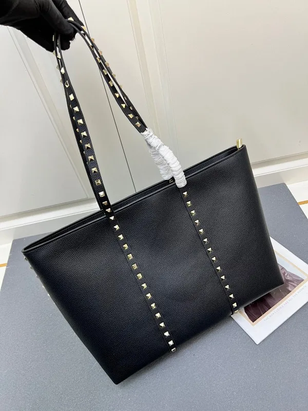 All Categories Official Website "Brand Women's Bags" Women's Bags 💙 Valentino 2025 New Valentino Handbags