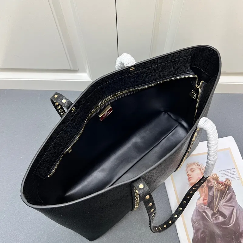 All Categories Official Website "Brand Women's Bags" Women's Bags 💙 Valentino 2025 New Valentino Handbags