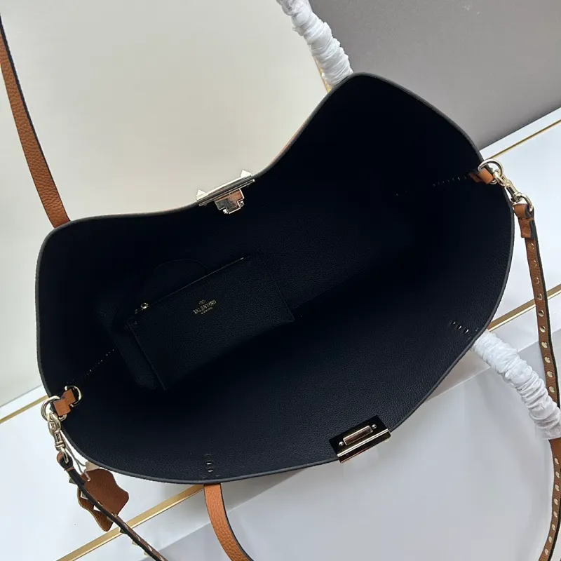All Categories Official Website "Brand Women's Bags" Women's Bags 💙 Valentino 2025 New VALENTINO Handbags