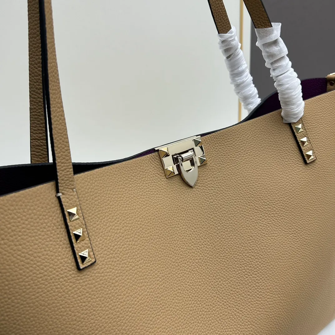 All Categories Official Website "Brand Women's Bags" Women's Bags 💙 Valentino 2025 New VALENTINO Handbags
