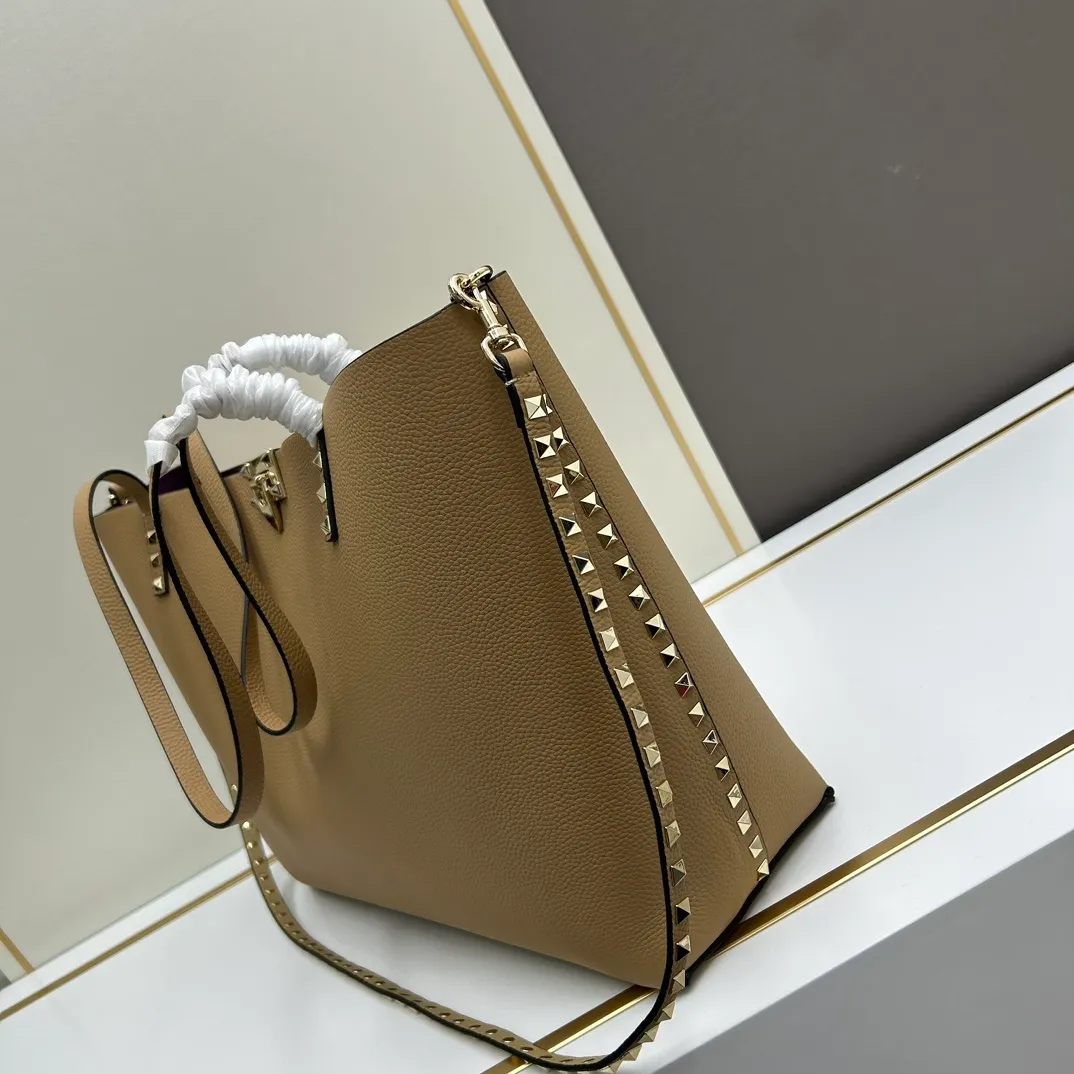 All Categories Official Website "Brand Women's Bags" Women's Bags 💙 Valentino 2025 New VALENTINO Handbags