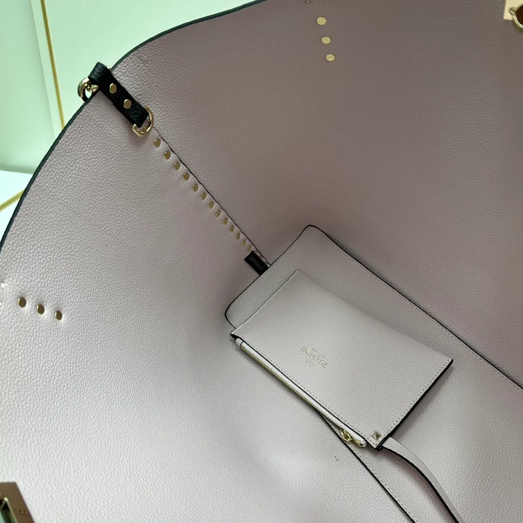 All Categories Official Website "Brand Women's Bags" Women's Bags 💙 Valentino 2025 New VALENTINO Handbags