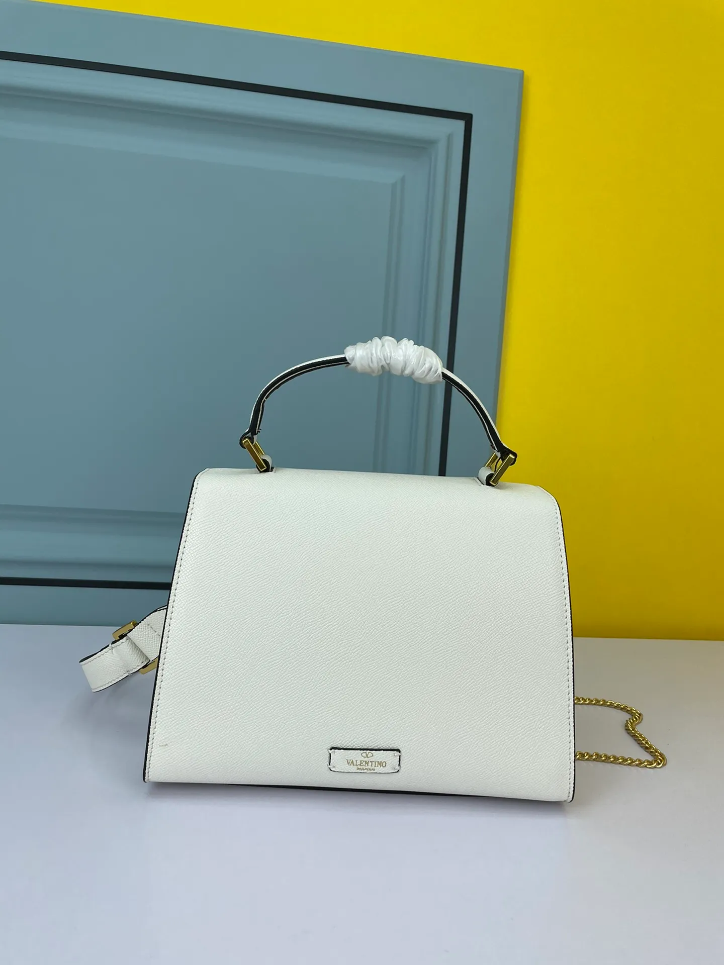 All Categories Official Website "Brand Women's Bags" Women's Bags 💙 Valentino 2025 New VALENTINO Crossbody Bag