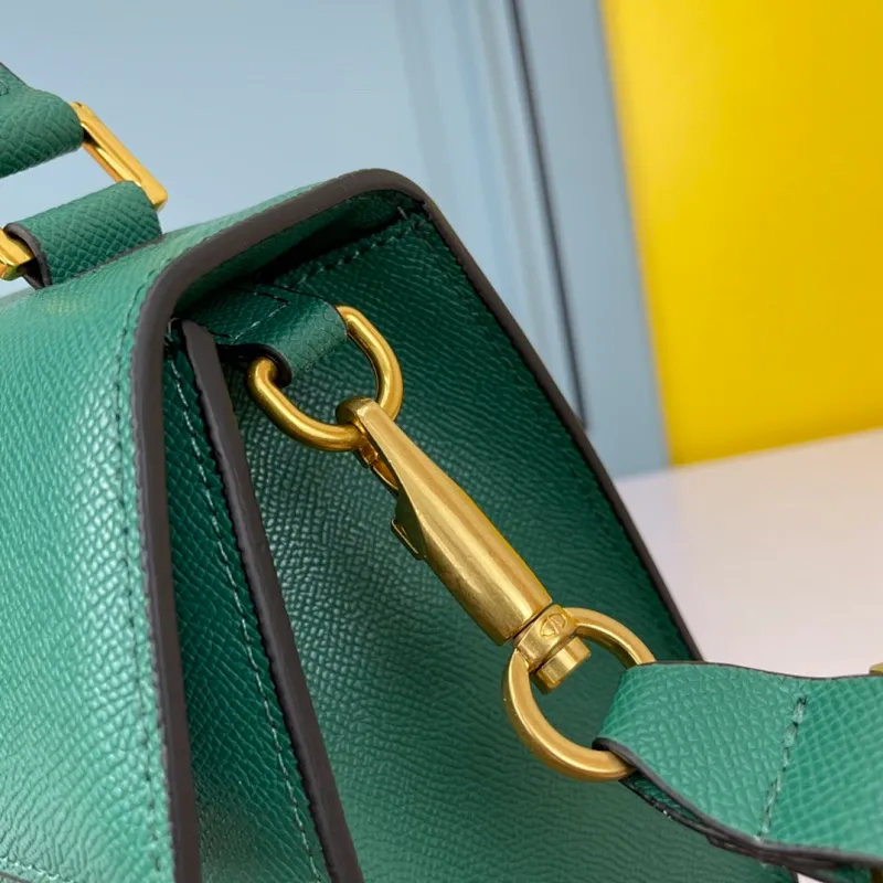 All Categories Official Website "Brand Women's Bags" Women's Bags 💙 Valentino 2025 New VALENTINO Crossbody Bag
