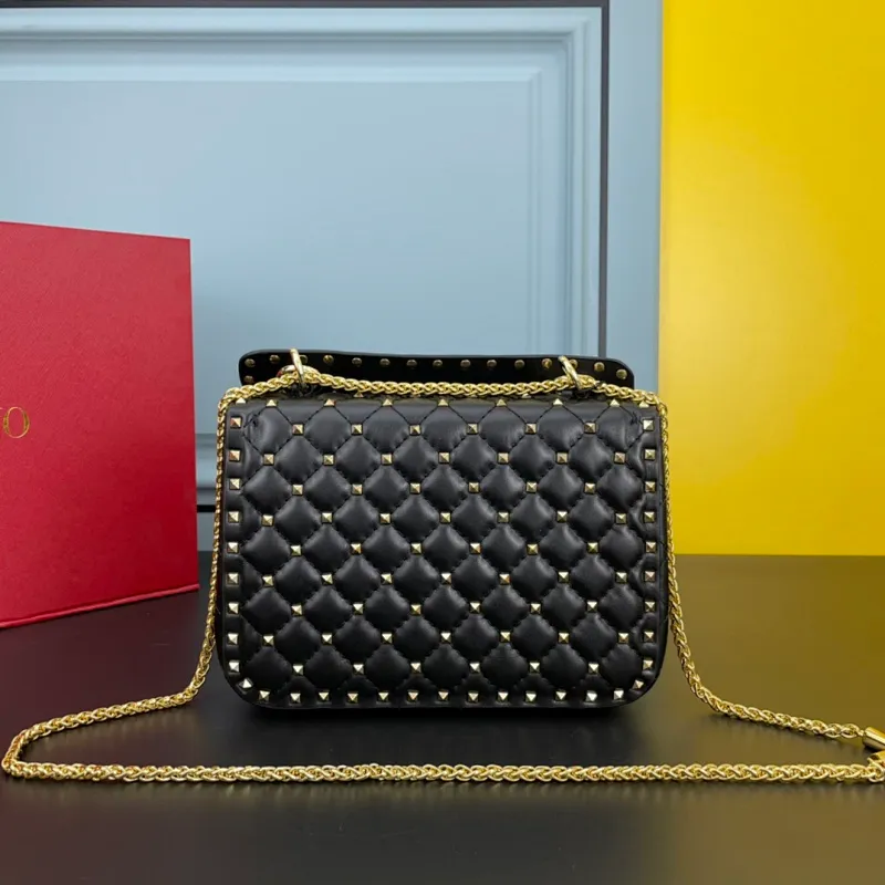 All categories Official website "Brand Women's Bags" Women's Bags 💙 Valentino 2022 Official New Valentino Sheepskin Crossbody Bag Wholesale 58002600 High Quality Size: 24-16-8CM