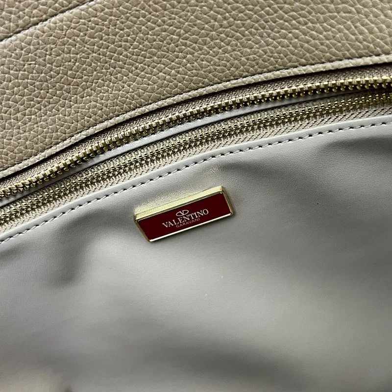 All Categories Official Website "Brand Women's Bags" Women's Bags 💙 Valentino 2025 New Valentino Handbags