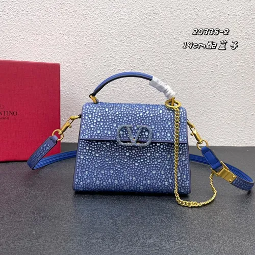 All categories Official website "Brand Women's Bags" Women's Bags 💙 Valentino replica VALENTINO, fine imitation VALENTINO bags, VALENTINO shoulder bags, 2023 official latest version VALENTINO handbags, bag factory, original material, size: 19-13-9CM