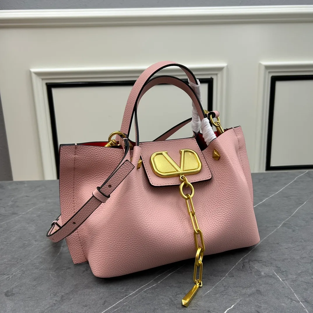 All Categories Official Website "Brand Women's Bags" Women's Bags 💙 Valentino 2025 New VALENTINO Crossbody Bag