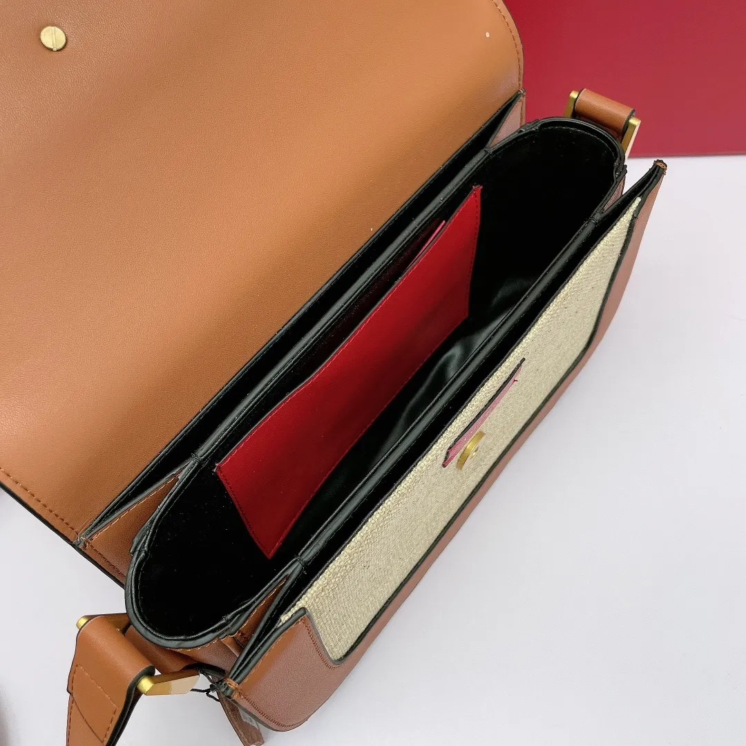All Categories Official Website "Brand Women's Bags" Women's Bags 💙 Valentino 2023 New Valentino Calfskin Crossbody Bag