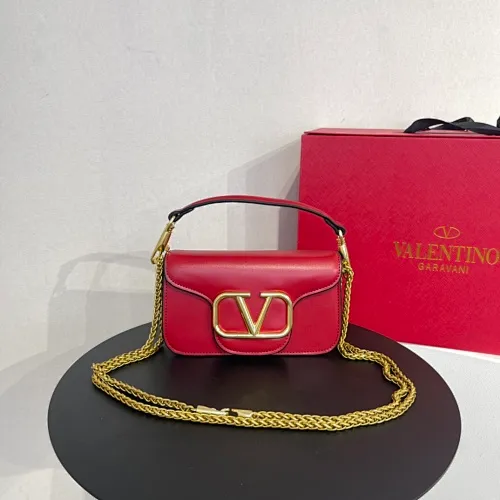 All categories Official website "Brand Women's Bags" Women's Bags 💙 Valentino 2022 Official New Valentino Crossbody Bag Wholesale 58001400 High Quality Size: 20-12-7CM