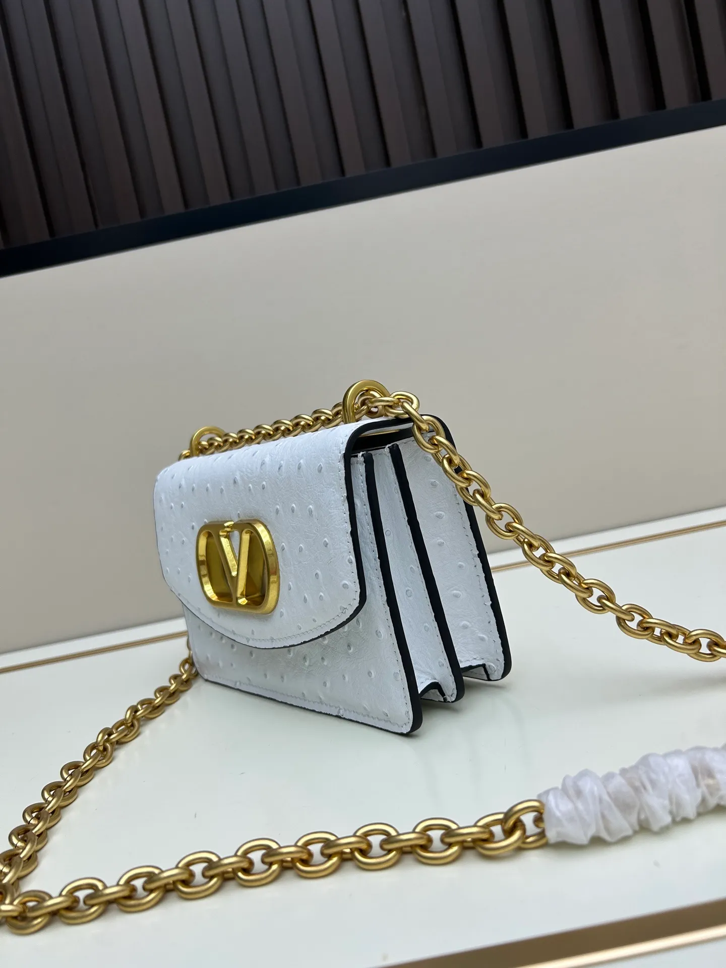 All Categories Official Website "Brand Women's Bags" Women's Bags 💙 Valentino 2025 New VALENTINO Crossbody Bag