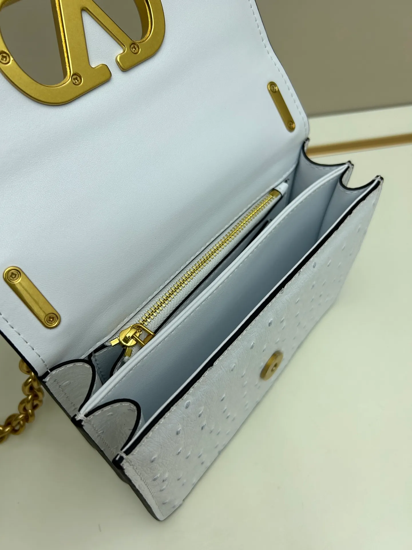 All Categories Official Website "Brand Women's Bags" Women's Bags 💙 Valentino 2025 New VALENTINO Crossbody Bag