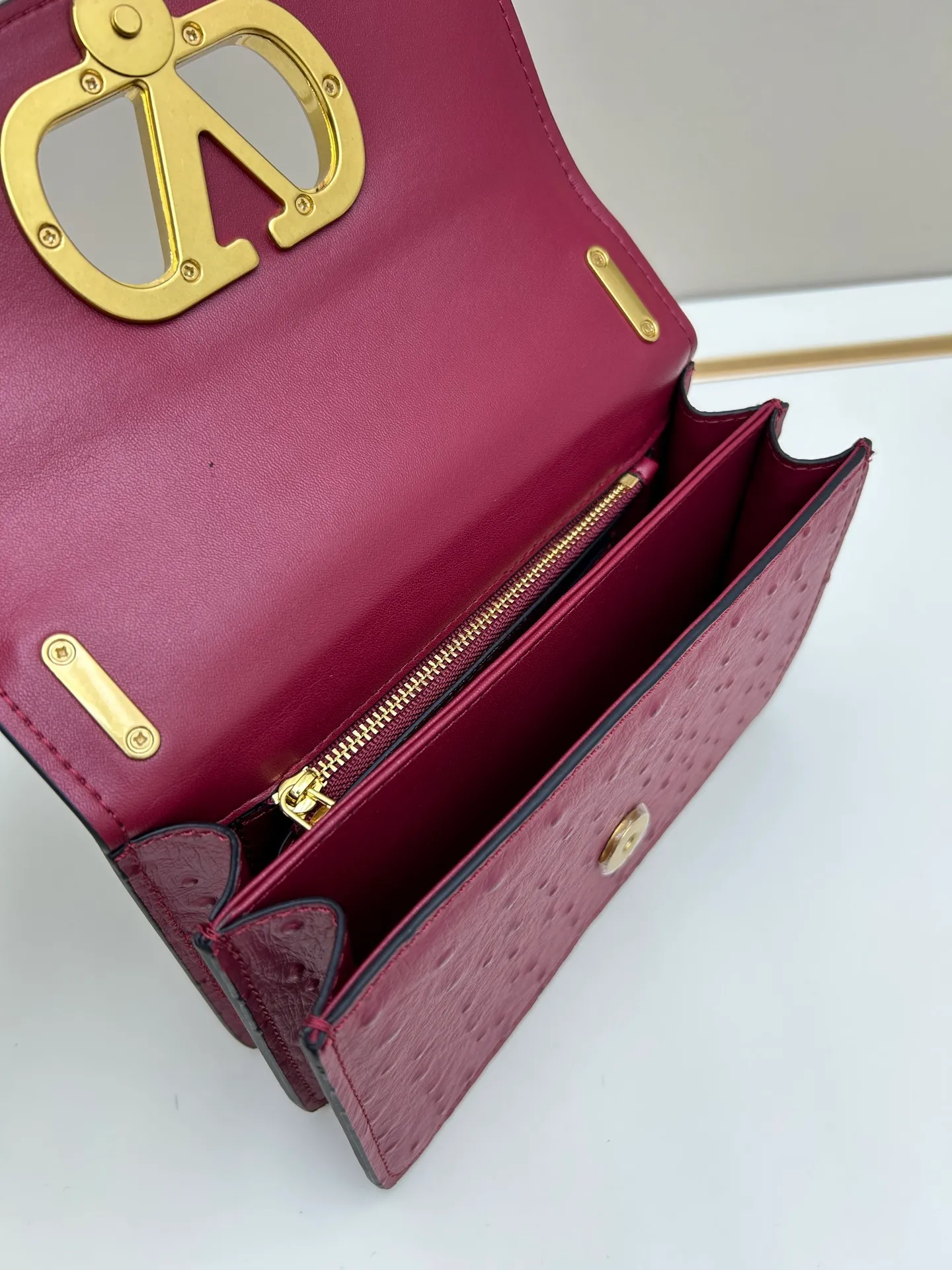 All Categories Official Website "Brand Women's Bags" Women's Bags 💙 Valentino 2025 New VALENTINO Crossbody Bag