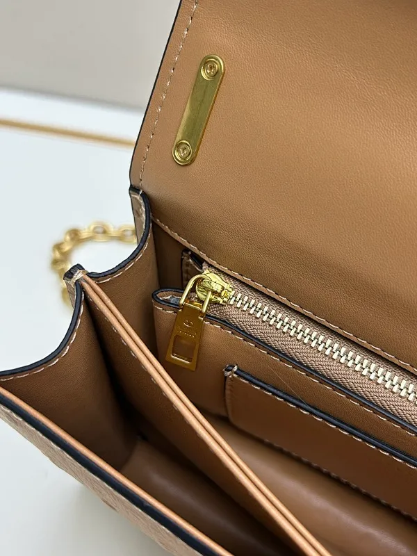 All Categories Official Website "Brand Women's Bags" Women's Bags 💙 Valentino 2025 New VALENTINO Crossbody Bag