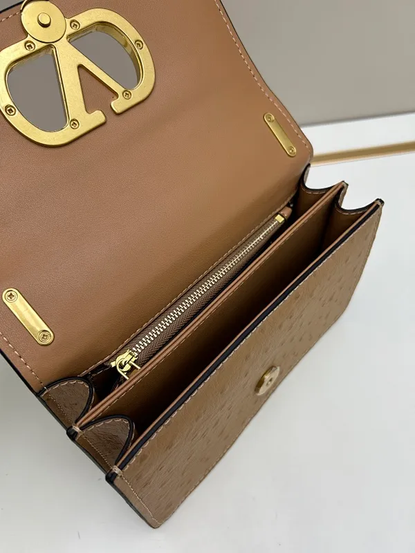 All Categories Official Website "Brand Women's Bags" Women's Bags 💙 Valentino 2025 New VALENTINO Crossbody Bag