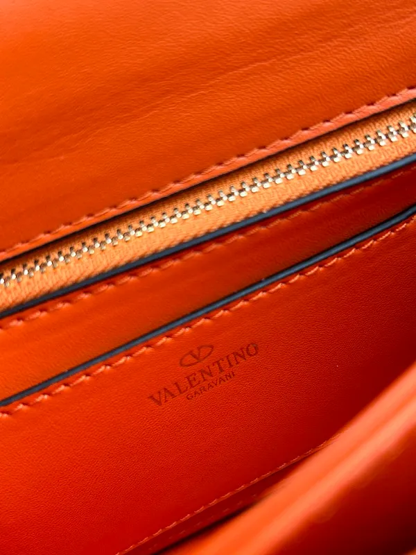 All Categories Official Website "Brand Women's Bags" Women's Bags 💙 Valentino 2025 New VALENTINO Crossbody Bag