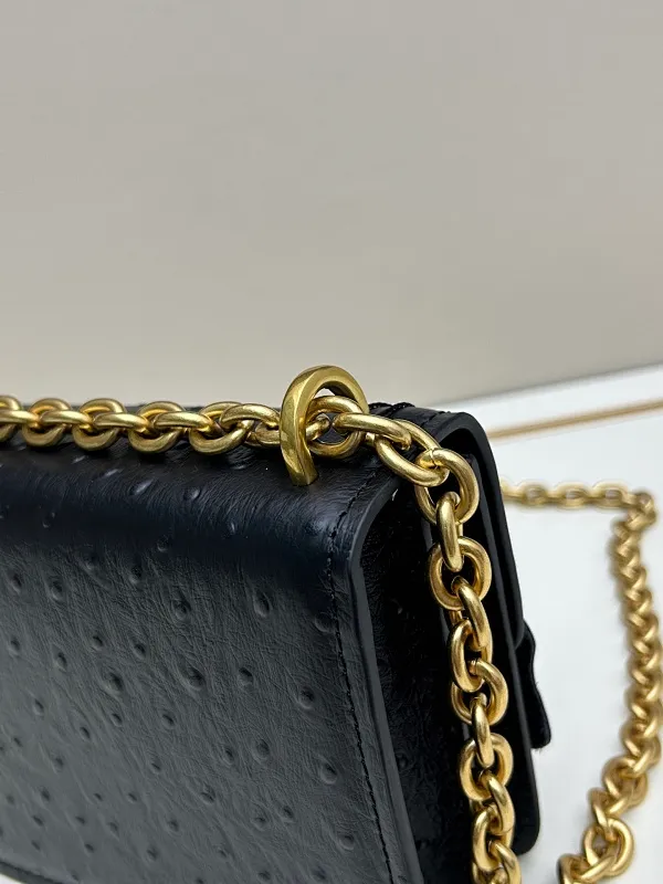 All Categories Official Website "Brand Women's Bags" Women's Bags 💙 Valentino 2025 New VALENTINO Crossbody Bag