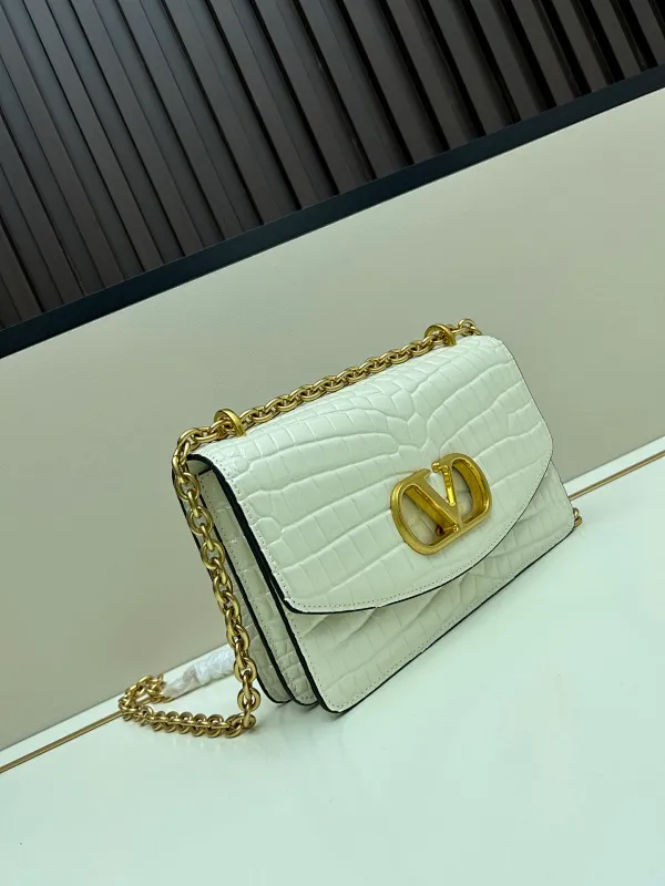 All Categories Official Website "Brand Women's Bags" Women's Bags 💙 Valentino 2025 New VALENTINO Crossbody Bag