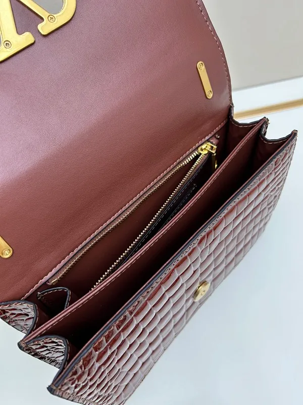 All Categories Official Website "Brand Women's Bags" Women's Bags 💙 Valentino 2025 New VALENTINO Crossbody Bag