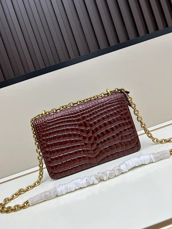All Categories Official Website "Brand Women's Bags" Women's Bags 💙 Valentino 2025 New VALENTINO Crossbody Bag